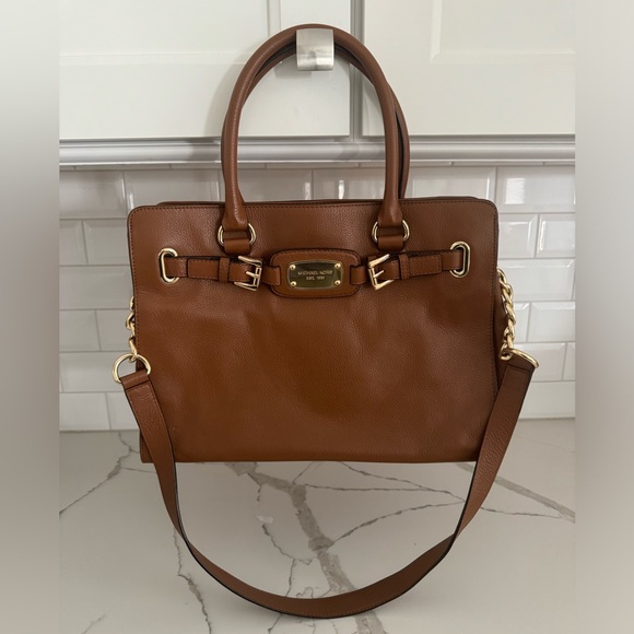 Michael Kors Hamilton purse - Picture 2 of 7